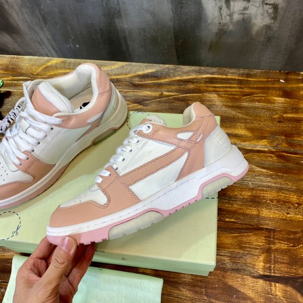 shoes designer offs white out of office women men outdoor decorated arrow lace-up stitching sneakers size 35-45
shoes designer offs white out of office women men outdoor decorated arrow lace-up stitching sneakers size 35-45