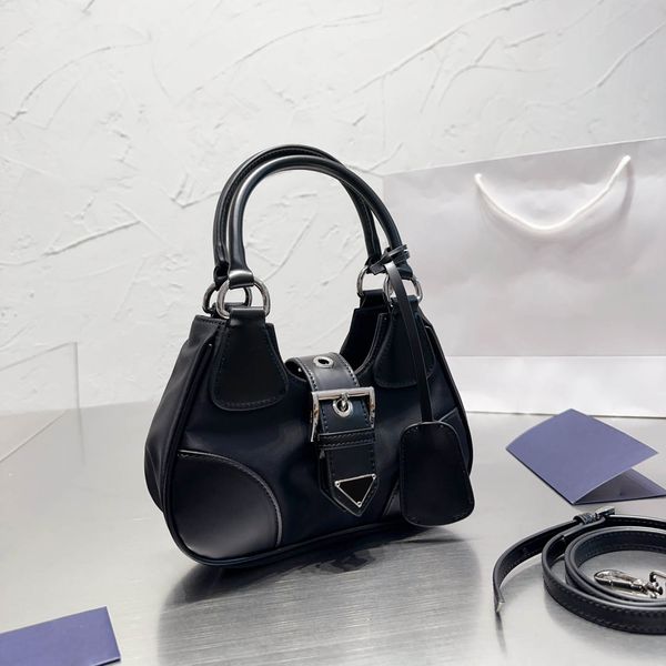 bags designer totes bag women handbag classic luxury brand imitation nylon splicing metal style shoulder bag fashion letter wallet party
bags designer totes bag women handbag classic luxury brand imitation nylon splicing metal style shoulder bag fashion letter wallet party