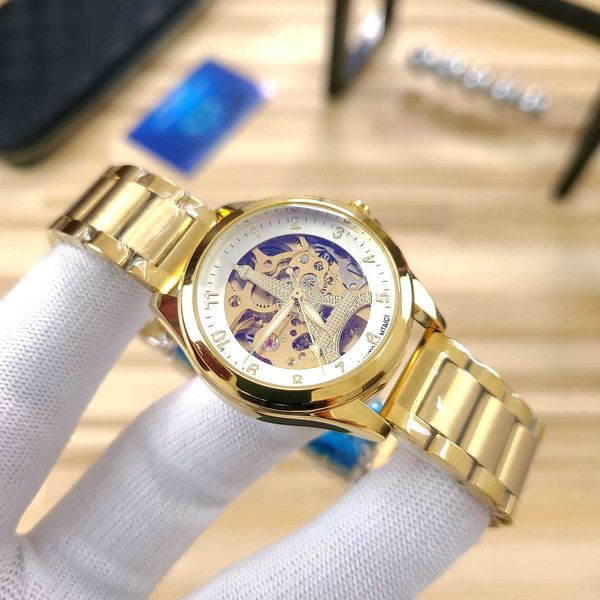 watches luxury designer three needle series automatic mechanical watch steel watchband style dial, Silver
watches luxury designer three needle series automatic mechanical watch steel watchband style dial, Silver