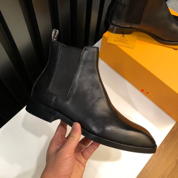 2023 man men snow boots sheepskin plush casual warm boots with card dustbag beautiful gift australia short soft comfortable keep -hh052, Black
2023 man men snow boots sheepskin plush casual warm boots with card dustbag beautiful gift australia short soft comfortable keep -hh052, Black