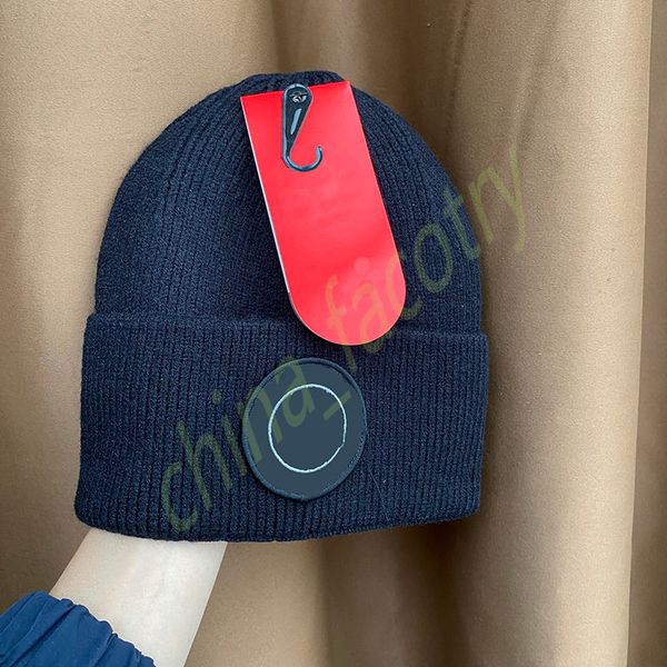 luxury classic designer autumn and winter beanie hats men's and women's fashion universal knitted hat casual outdoor warm skull ca, Blue;gray
luxury classic designer autumn and winter beanie hats men's and women's fashion universal knitted hat casual outdoor warm skull ca, Blue;gray