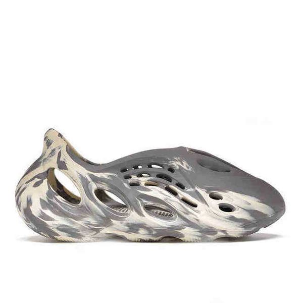 designer kany slippers yeesys 2022 luxury slides men women slipper sand black white outdoor fashion beach woman sandal
designer kany slippers yeesys 2022 luxury slides men women slipper sand black white outdoor fashion beach woman sandal