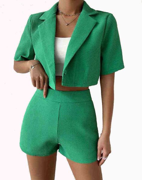 2022 new women blazer sets elegant waffle knitted lapel collar crop blazer and shorts set short sleeve short 2pcs female suit j220813, White;black
2022 new women blazer sets elegant waffle knitted lapel collar crop blazer and shorts set short sleeve short 2pcs female suit j220813, White;black