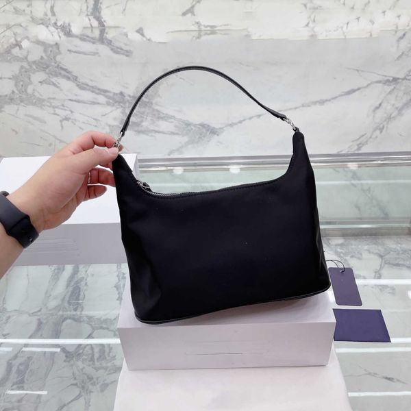 prad fashion luxury designer bags 2022 crossbody underarm bags shoulder portable canvas fabric waterproof black
prad fashion luxury designer bags 2022 crossbody underarm bags shoulder portable canvas fabric waterproof black