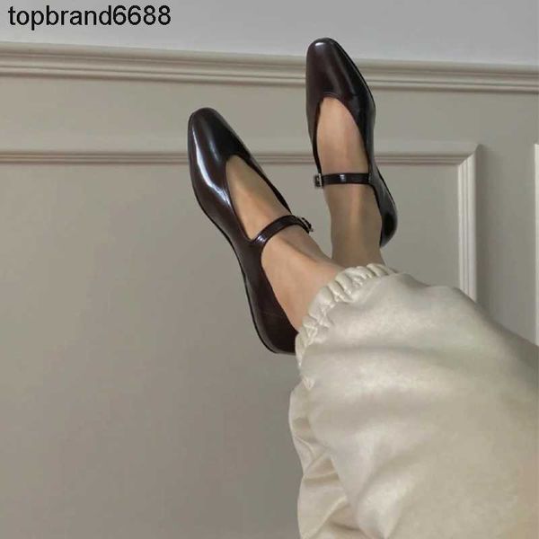 the row shoes lvv shoeshigh dress end the row women designers rois bright leather mary jane flat shoes french flat sole shoes women's s, Black
the row shoes lvv shoeshigh dress end the row women designers rois bright leather mary jane flat shoes french flat sole shoes women's s, Black