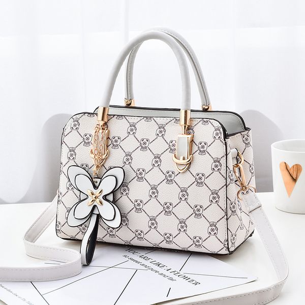 designers bags fresh shoulder bag for women leather handbags fashion ladies crossbody clutch flower handbag small purse pocket messenger tot
designers bags fresh shoulder bag for women leather handbags fashion ladies crossbody clutch flower handbag small purse pocket messenger tot