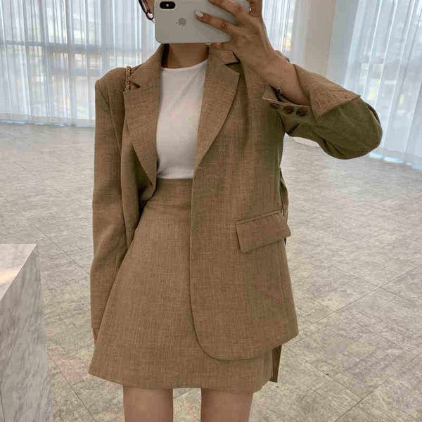 women's spring two piece set vintage long sleeves laceup jacket high waist aline mini skirt fits vintage 2 piece outfits j220813, White;black
women's spring two piece set vintage long sleeves laceup jacket high waist aline mini skirt fits vintage 2 piece outfits j220813, White;black