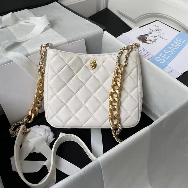 hobo bag chunky metal chain shoulder bags for women handbag 
hobo bag chunky metal chain shoulder bags for women handbag