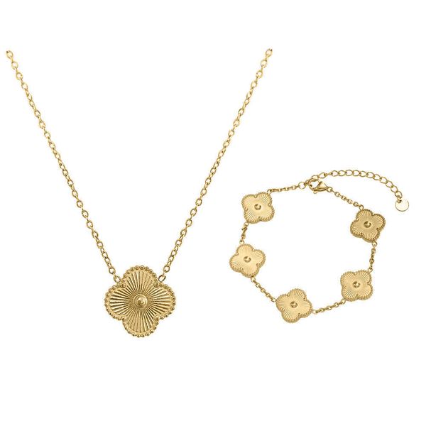 pendant necklaces advanced titanium steel four leaf clover necklace women's color fastness light luxury small design five flower bracel, Silver
pendant necklaces advanced titanium steel four leaf clover necklace women's color fastness light luxury small design five flower bracel, Silver