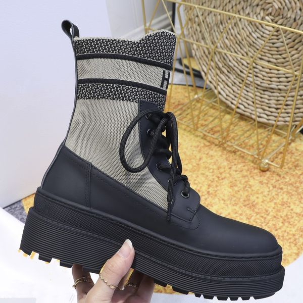 brand designer shoes women's luxury wool shoes cowhide canvas high boots fashion martin boots size 35-41, Black
brand designer shoes women's luxury wool shoes cowhide canvas high boots fashion martin boots size 35-41, Black