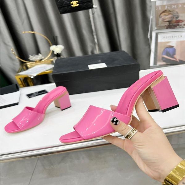 2022 classic ladies designer high heel slippers women summer solid color sandals leather thick heels 8.5 cm half slides large size noox, Black
2022 classic ladies designer high heel slippers women summer solid color sandals leather thick heels 8.5 cm half slides large size noox, Black