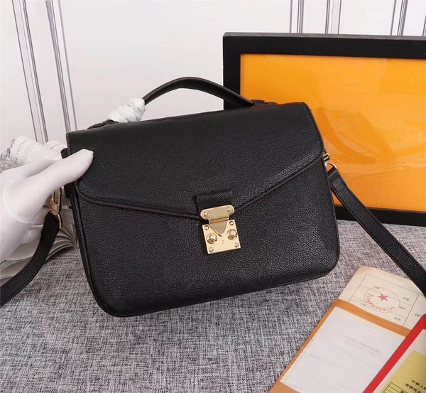 premium leather women's bag with stylish handles and detachable straps for shoulder and back cross-shoulder carrying
premium leather women's bag with stylish handles and detachable straps for shoulder and back cross-shoulder carrying