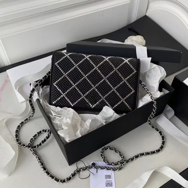 luxury woc crossbody bag shoulder bags wallet on chain blingbling rhinestone handbag purse ladies clutch
luxury woc crossbody bag shoulder bags wallet on chain blingbling rhinestone handbag purse ladies clutch