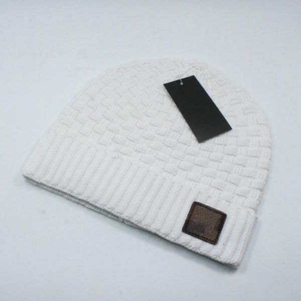 men design winter beanie women hat cap ski hats snapback mask mens cotton skull caps cashmere plaid letters luxury casual outdoor fashion be, Blue;gray
men design winter beanie women hat cap ski hats snapback mask mens cotton skull caps cashmere plaid letters luxury casual outdoor fashion be, Blue;gray