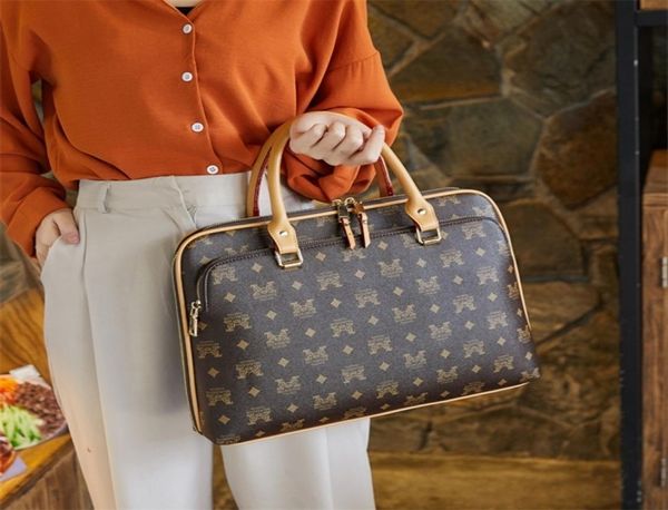 2020 womens business briefcase woman leather lap14 inch handbag work office bag ladies crossbody bags for women handbags q11047275019
2020 womens business briefcase woman leather lap14 inch handbag work office bag ladies crossbody bags for women handbags q11047275019