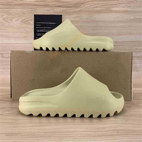 designer shoes y/ee y/yz/z kanyes slides e new arrival men women slide resin soot core bone white sandal outdoor ararat sand triple black fo
designer shoes y/ee y/yz/z kanyes slides e new arrival men women slide resin soot core bone white sandal outdoor ararat sand triple black fo