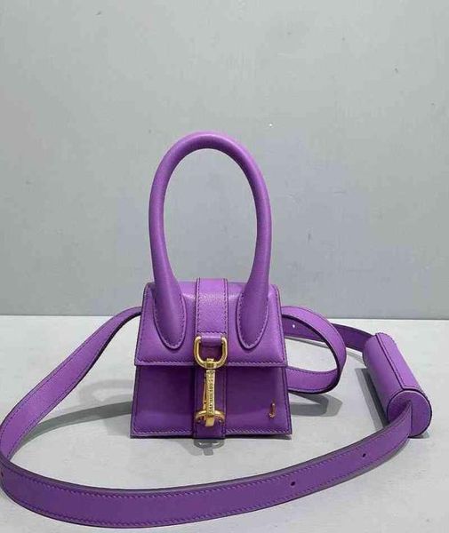 jacquemu women luxurys designer handbags french minority designer high texture ins single shoulder messenger portable leather mini4053307
jacquemu women luxurys designer handbags french minority designer high texture ins single shoulder messenger portable leather mini4053307