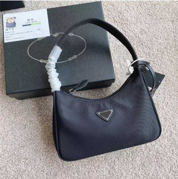2021 prads 5a quality re-edition underarm clutch bag 2000 nylon leather shoulder bags women crossbody messenger handbag evening totes purse
2021 prads 5a quality re-edition underarm clutch bag 2000 nylon leather shoulder bags women crossbody messenger handbag evening totes purse