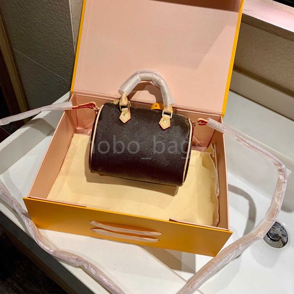 speedy handbag shoulder bags lady popular handbags women fashion cylindrical cross wallets body coin pouch long zipper pillow pract
speedy handbag shoulder bags lady popular handbags women fashion cylindrical cross wallets body coin pouch long zipper pillow pract