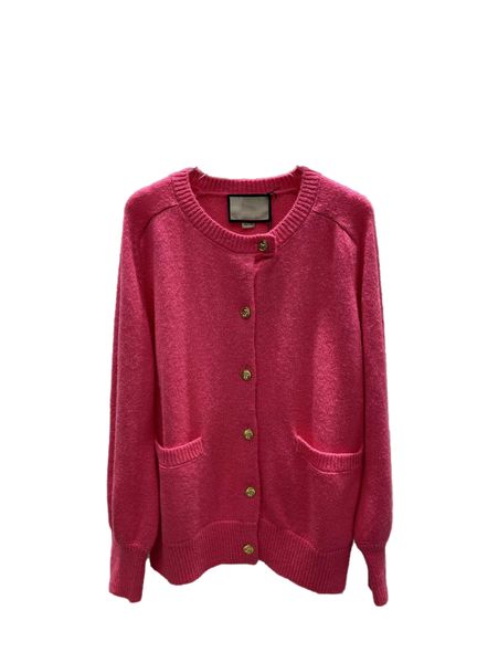 autumn and winter 2022 novice sleeve button double pocket round neck woolen knitted cardigan, White;black
autumn and winter 2022 novice sleeve button double pocket round neck woolen knitted cardigan, White;black