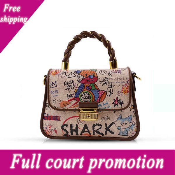 luxury designer bags hong kong it2022 autumn and winter new popular dign cartoon graffiti women's bag handbag small square crossbody
luxury designer bags hong kong it2022 autumn and winter new popular dign cartoon graffiti women's bag handbag small square crossbody