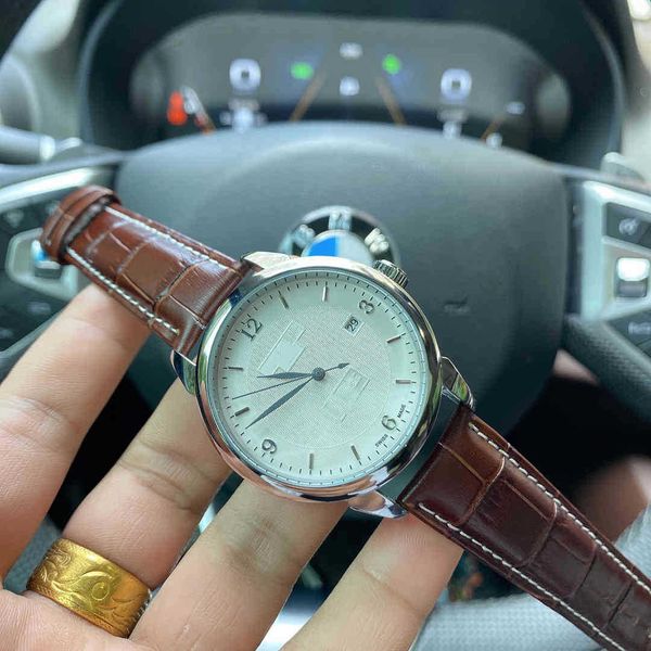 watches luxury designer classic three-pin mechanical watch tsuo steel or leather wrist, Silver
watches luxury designer classic three-pin mechanical watch tsuo steel or leather wrist, Silver