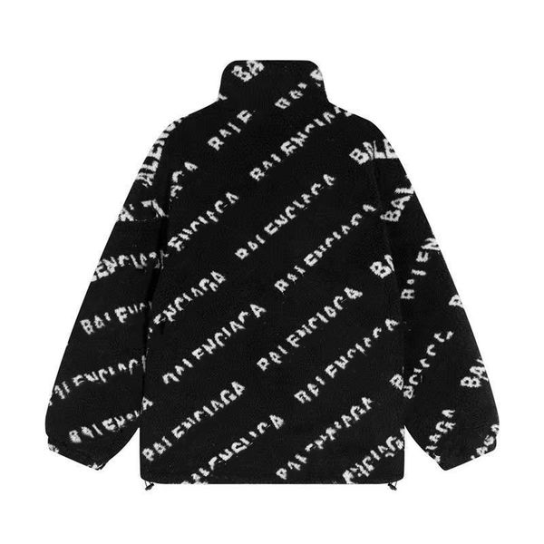 2022 autumn and winter lamb hair designer jacket for men and women outdoor warm keeping versatile fashion loose letter couple plush fried st, Black;brown
2022 autumn and winter lamb hair designer jacket for men and women outdoor warm keeping versatile fashion loose letter couple plush fried st, Black;brown