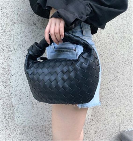 2021 new designer leather messenger bag wallets lady handbag cross body fashion small women bags casual luxury woman shoulder hand4318364
2021 new designer leather messenger bag wallets lady handbag cross body fashion small women bags casual luxury woman shoulder hand4318364