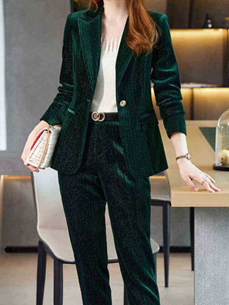 women fashion elegant velvet business pants suit autumn slim formal vintage blazer pantsuits femme two pieces set workwear j220813, White;black
women fashion elegant velvet business pants suit autumn slim formal vintage blazer pantsuits femme two pieces set workwear j220813, White;black