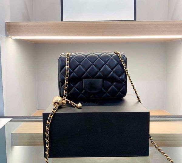 designer bags handbag totes shoulder cross body women classic caviar square sheepskin chains bag 6 color 12
designer bags handbag totes shoulder cross body women classic caviar square sheepskin chains bag 6 color 12