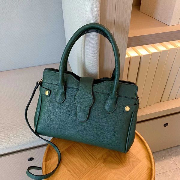 luxury totes handbags women designer bags large capacity bucket bags leather handbag crossbody shopping purse 2211128
luxury totes handbags women designer bags large capacity bucket bags leather handbag crossbody shopping purse 2211128