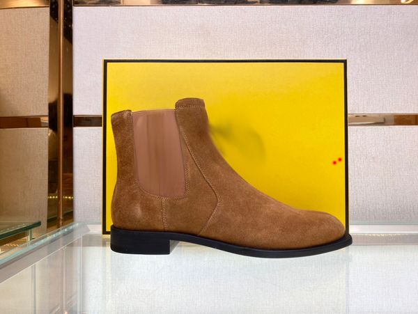 2023 man boots black ankle biker chunky platform flats combat boots low heel lace-up booties leather chains logo buckle men luxury designers
2023 man boots black ankle biker chunky platform flats combat boots low heel lace-up booties leather chains logo buckle men luxury designers