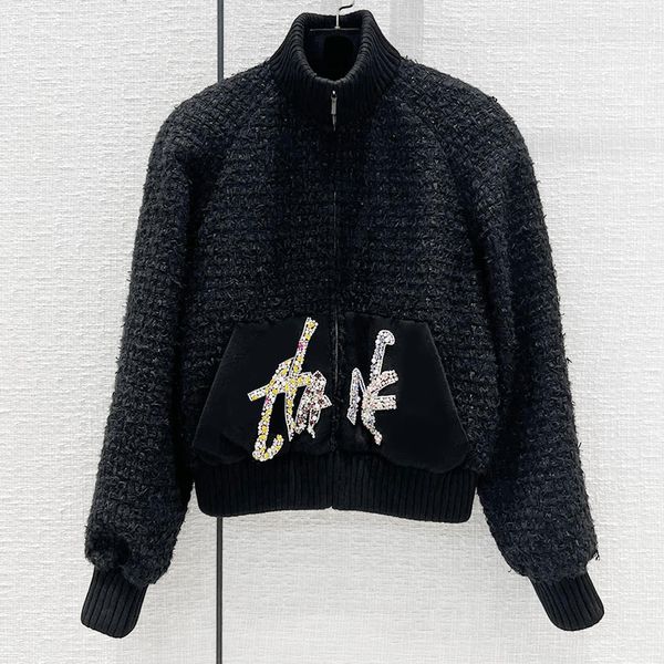 wo runway autumn black tweed jacket women fashion letter pearl coat vintage handicraft workshop long sleeve front zip outwear, Black;brown
wo runway autumn black tweed jacket women fashion letter pearl coat vintage handicraft workshop long sleeve front zip outwear, Black;brown