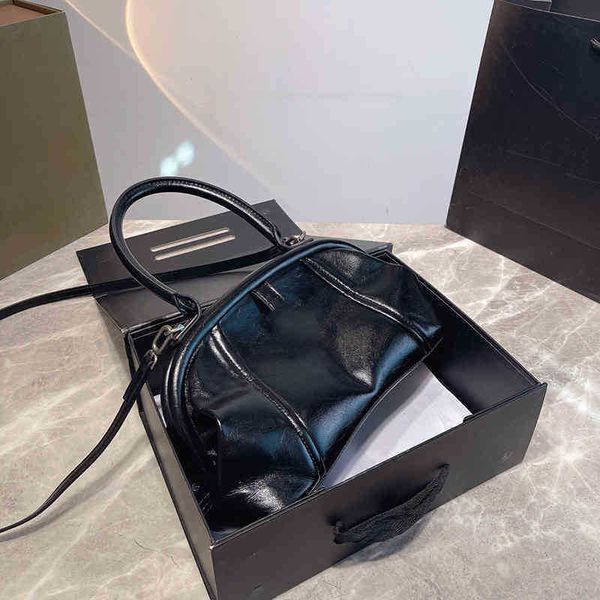 shoulder bag new bucket bags ale fashion leather designer handbag women crossbody bag handbags high capacity designer-handbags bag
shoulder bag new bucket bags ale fashion leather designer handbag women crossbody bag handbags high capacity designer-handbags bag