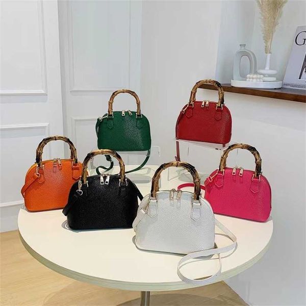 bags simple texture design sling one shoulder bag women's 2023 spring new personalized oblique cross shell purse
bags simple texture design sling one shoulder bag women's 2023 spring new personalized oblique cross shell purse