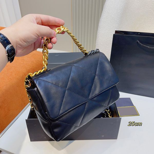 womens desiger cross body shoulder bags 19 series with serial number lambskin gold-silver chain crossbody shoulder purse large capacity desi
womens desiger cross body shoulder bags 19 series with serial number lambskin gold-silver chain crossbody shoulder purse large capacity desi