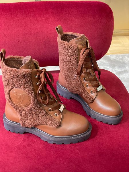 high heeled martin boots autumn winter coarse heel women shoes desert boot real leather zipper letter lace up fashion lady heels large size, Black
high heeled martin boots autumn winter coarse heel women shoes desert boot real leather zipper letter lace up fashion lady heels large size, Black