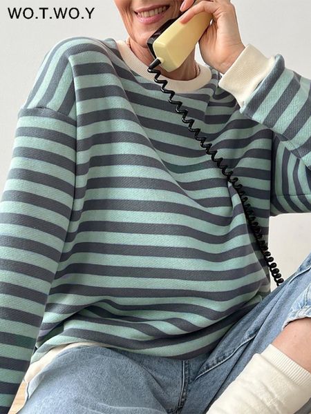 womens hoodies sweatshirts wotwoy autumn casual striped pullovers women thick knitted cotton female longsleeved loose tee shirt 221129, Black
womens hoodies sweatshirts wotwoy autumn casual striped pullovers women thick knitted cotton female longsleeved loose tee shirt 221129, Black