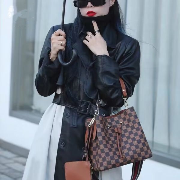 sales of three piece women's luxury designer bag women's handbag messenger bag shoulder ditch fashion wallet
sales of three piece women's luxury designer bag women's handbag messenger bag shoulder ditch fashion wallet