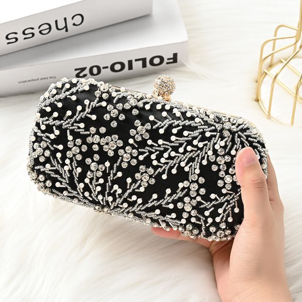 evening bags women's crystal pearl beading luxury clutches bridal dinner party small handbag ladies metal chain shoulder 221128
evening bags women's crystal pearl beading luxury clutches bridal dinner party small handbag ladies metal chain shoulder 221128