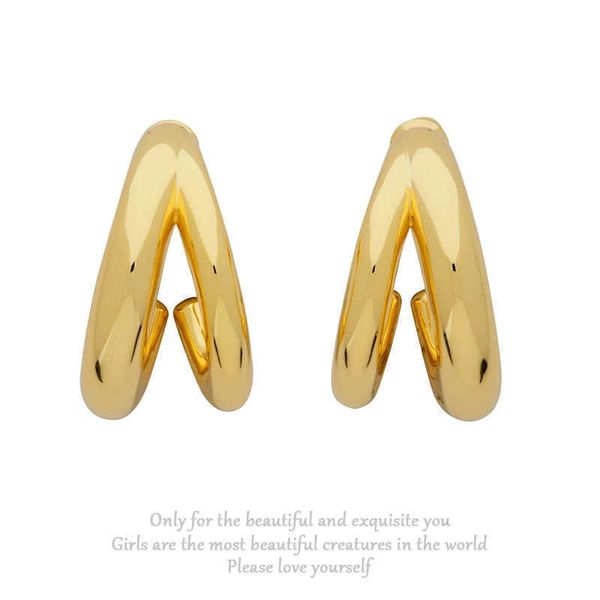 charm simple personality metal geometry c-shaped earrings women's into fashionable and versatile 221129, Golden
charm simple personality metal geometry c-shaped earrings women's into fashionable and versatile 221129, Golden