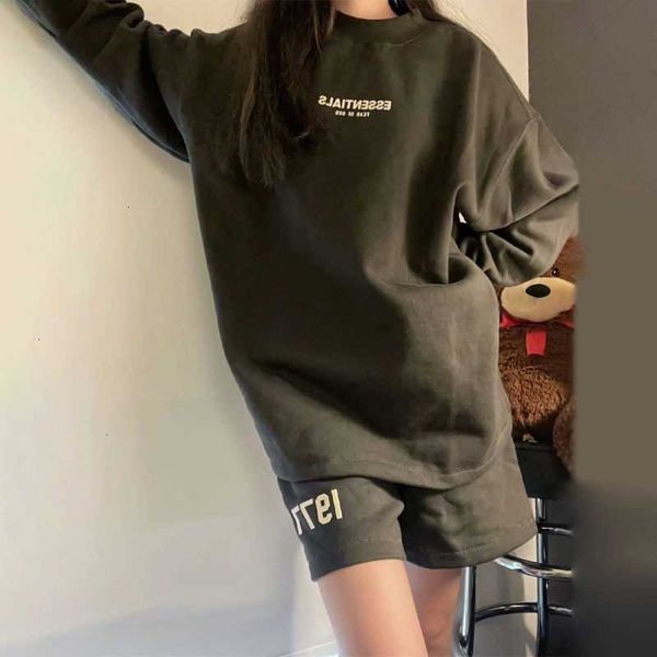 hoodies hweatshirts fog high street men's and women's round neck plush sweater chest flocked small letter essentials autumn winter, Black
hoodies hweatshirts fog high street men's and women's round neck plush sweater chest flocked small letter essentials autumn winter, Black