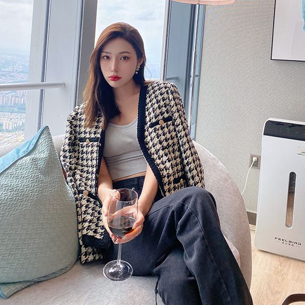 wo women's elegant cardigan autumn winter houndstooth tweed jacket fashion loose buttons coat streetwear the commute 221129, Black;brown
wo women's elegant cardigan autumn winter houndstooth tweed jacket fashion loose buttons coat streetwear the commute 221129, Black;brown