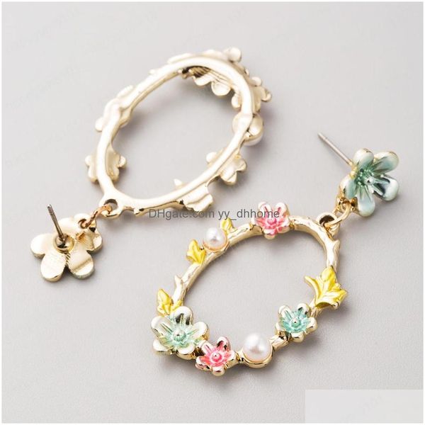 dangle chandelier elegant hollow geometric oval flower statement dangle earring for woman charm pearl wedding earrings drop delive dhsl7, Silver
dangle chandelier elegant hollow geometric oval flower statement dangle earring for woman charm pearl wedding earrings drop delive dhsl7, Silver