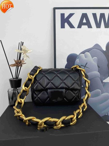 women's luxury designer shoulder bags tote 2023 new fashion classic mini leather envelope bags gold chain shoulders crossbody bag facto
women's luxury designer shoulder bags tote 2023 new fashion classic mini leather envelope bags gold chain shoulders crossbody bag facto