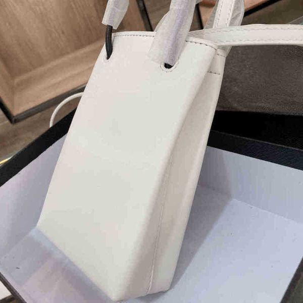 shoulder bag handbag classic mobile phone camera crossbody fashion messenger elegant designer leather wallet ladies 211028
shoulder bag handbag classic mobile phone camera crossbody fashion messenger elegant designer leather wallet ladies 211028
