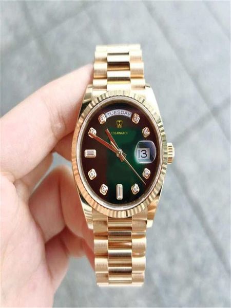 new watch day-date 36 yellow gold green diamond dial 128238 original box, Slivery;brown
new watch day-date 36 yellow gold green diamond dial 128238 original box, Slivery;brown