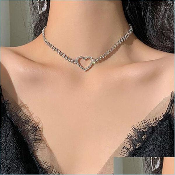 chokers chokers korean luxury flash rhinestone love heart pendant choker women short necklace wild clavicle chain net red ne dhgarden dhqrt, Golden;silver
chokers chokers korean luxury flash rhinestone love heart pendant choker women short necklace wild clavicle chain net red ne dhgarden dhqrt, Golden;silver