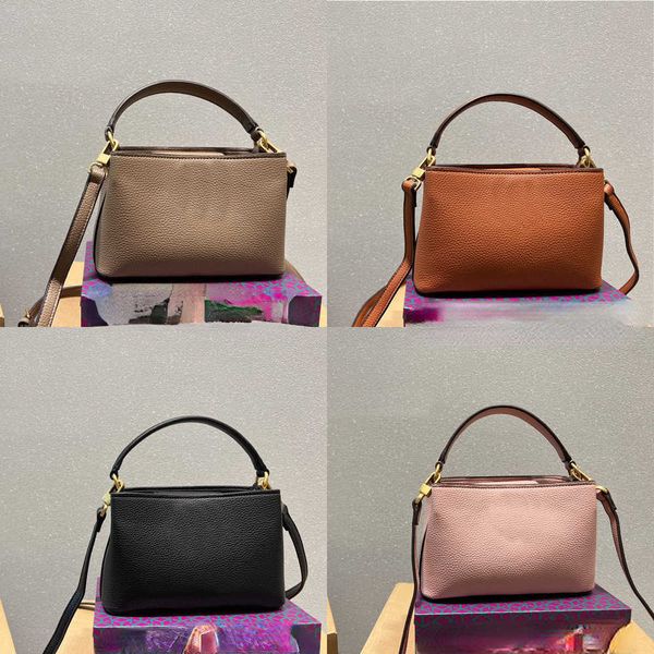 shopping bags totes designers womens tote bag designer bag casual purse leather handbag shoulder crossbody bags cardholder wallet 221128
shopping bags totes designers womens tote bag designer bag casual purse leather handbag shoulder crossbody bags cardholder wallet 221128