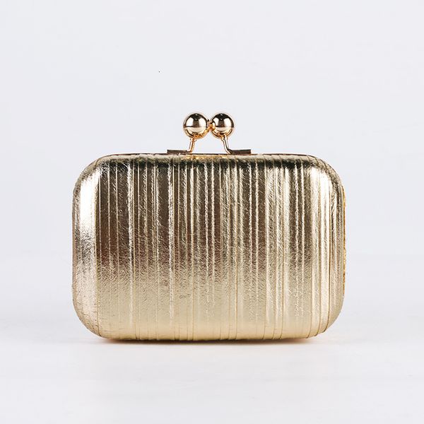 evening bags metal square women bag simple gold silver color wedding party clutches chain shoulder crossbody ladies clutch 221128
evening bags metal square women bag simple gold silver color wedding party clutches chain shoulder crossbody ladies clutch 221128